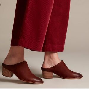 Clark’s Spiced Isla Leather Mules - Size 9M